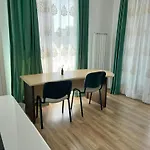 شقة Avi Garden كونستانتا