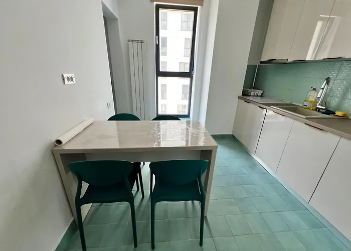 Aviatorii Modern Escape * コンスタンツァ