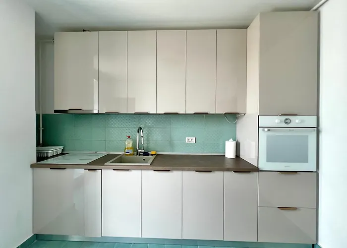 Aviatorii Modern Escape アパート *